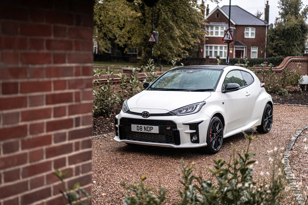 2021 Toyota Yaris - Image 12 of 31