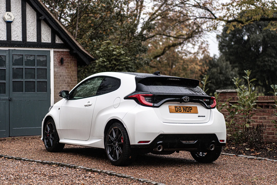 2021 Toyota Yaris - Image 8 of 31