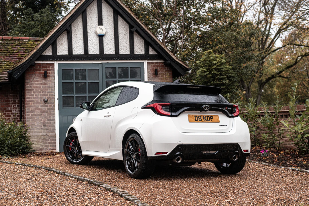 2021 Toyota Yaris - Image 14 of 31