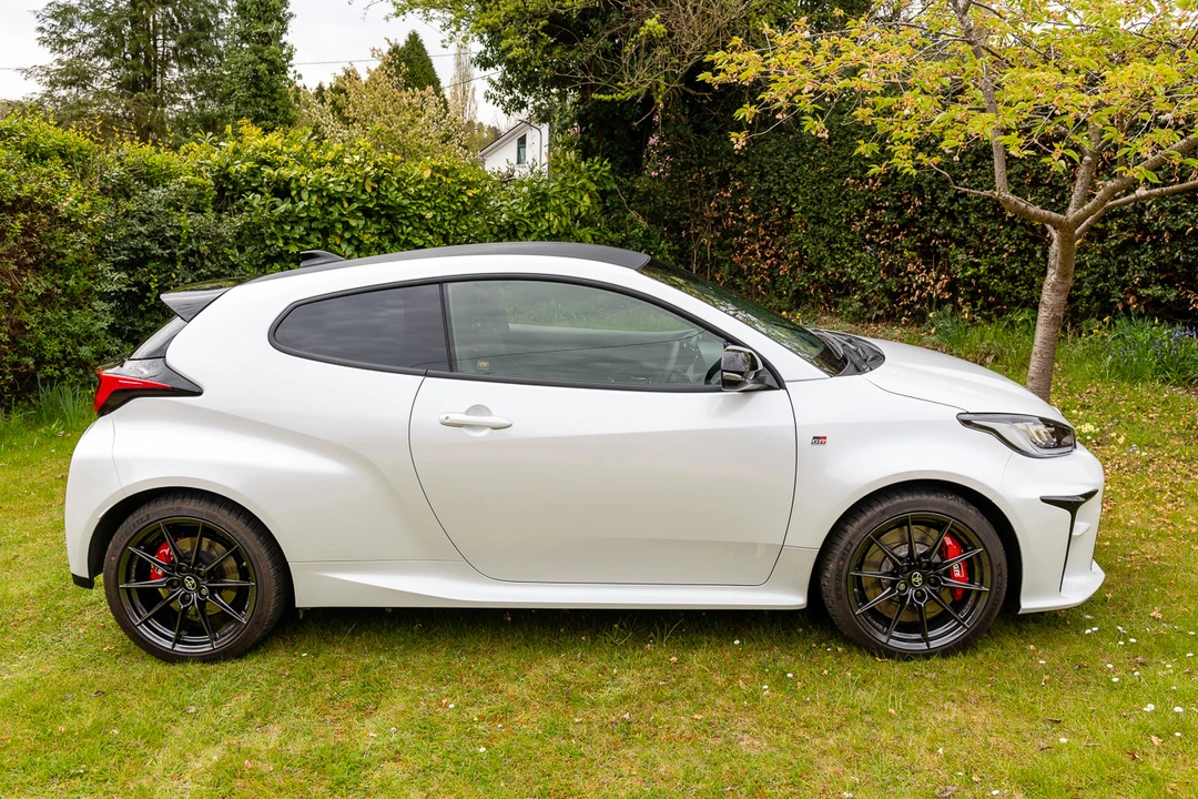 2021 Toyota Yaris - Image 10 of 31