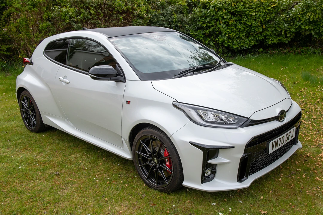 2021 Toyota Yaris - Image 3 of 31