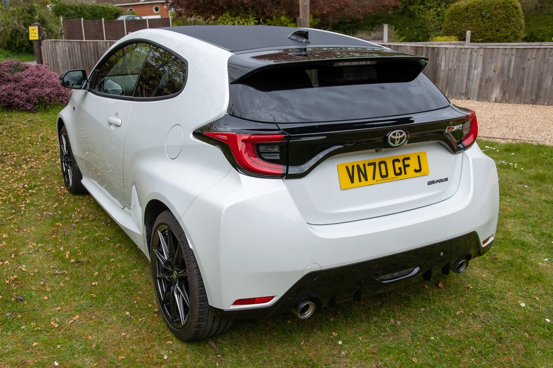 2021 Toyota Yaris - Image 4 of 31