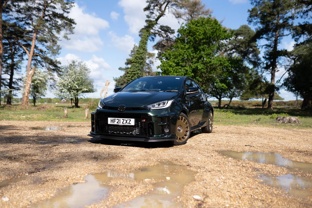 2021 Toyota Yaris - Image 9 of 31