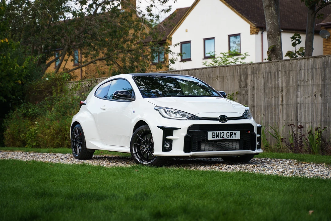 2021 Toyota Yaris - Image 12 of 31