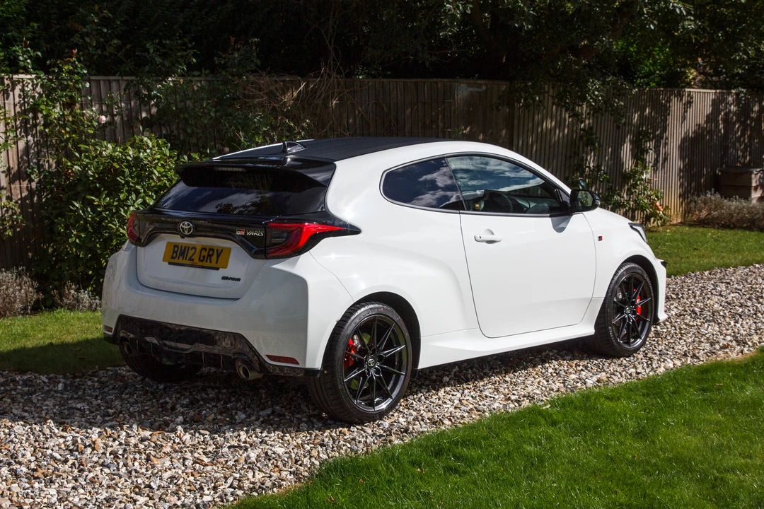 2021 Toyota Yaris - Image 14 of 31