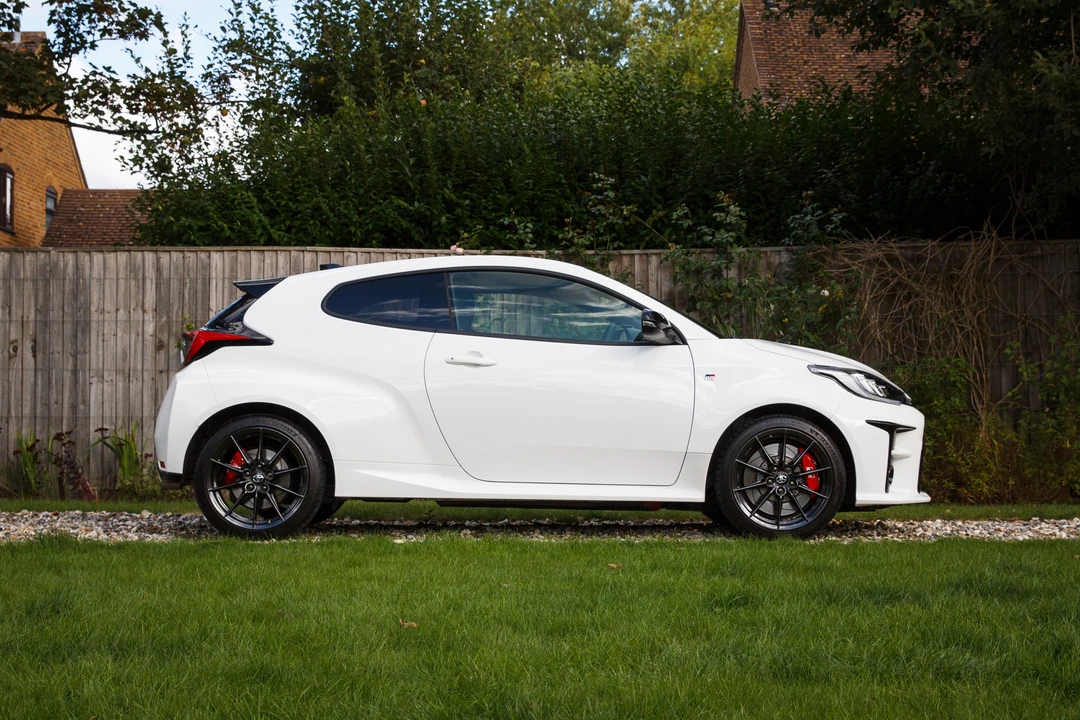 2021 Toyota Yaris - Image 25 of 31