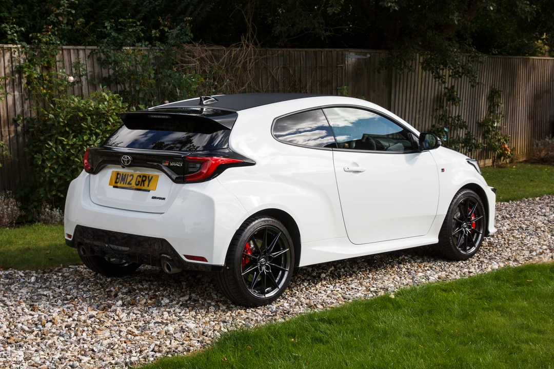 2021 Toyota Yaris - Image 6 of 31