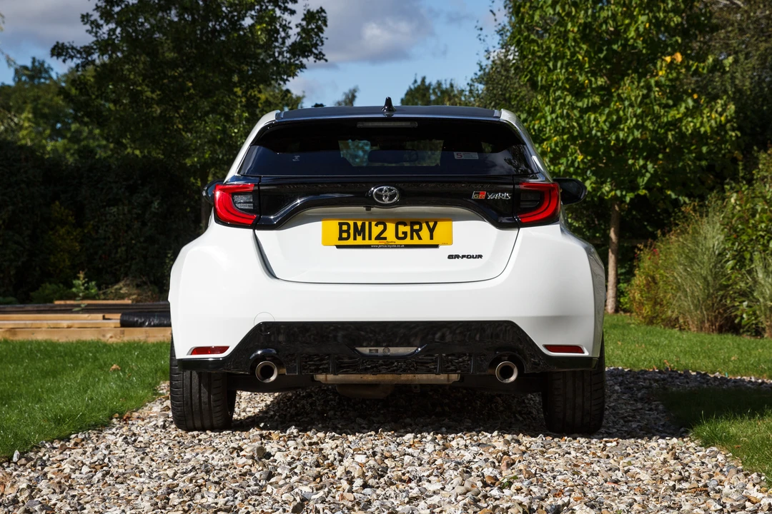 2021 Toyota Yaris - Image 7 of 31