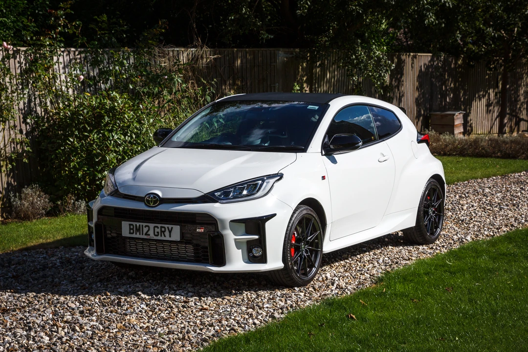 2021 Toyota Yaris - Image 18 of 31