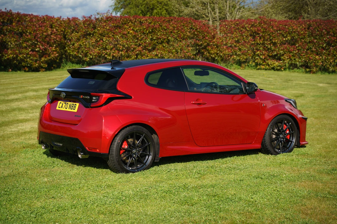 2021 Toyota Yaris - Image 13 of 31
