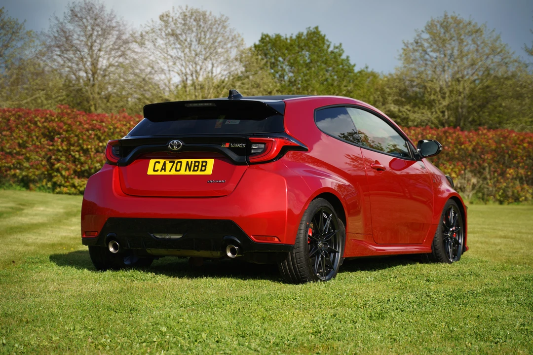 2021 Toyota Yaris - Image 15 of 31