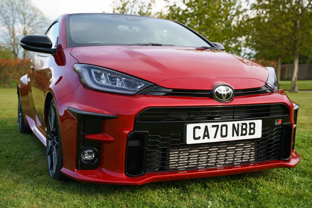 2021 Toyota Yaris - Image 9 of 31