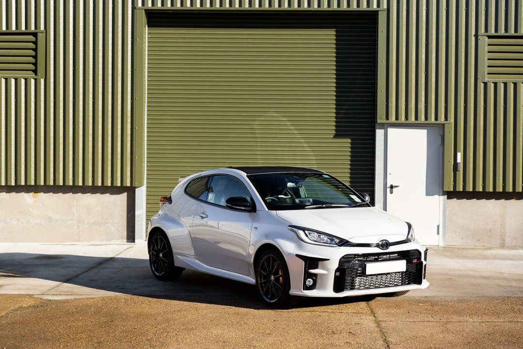 2021 Toyota Yaris - Image 11 of 31