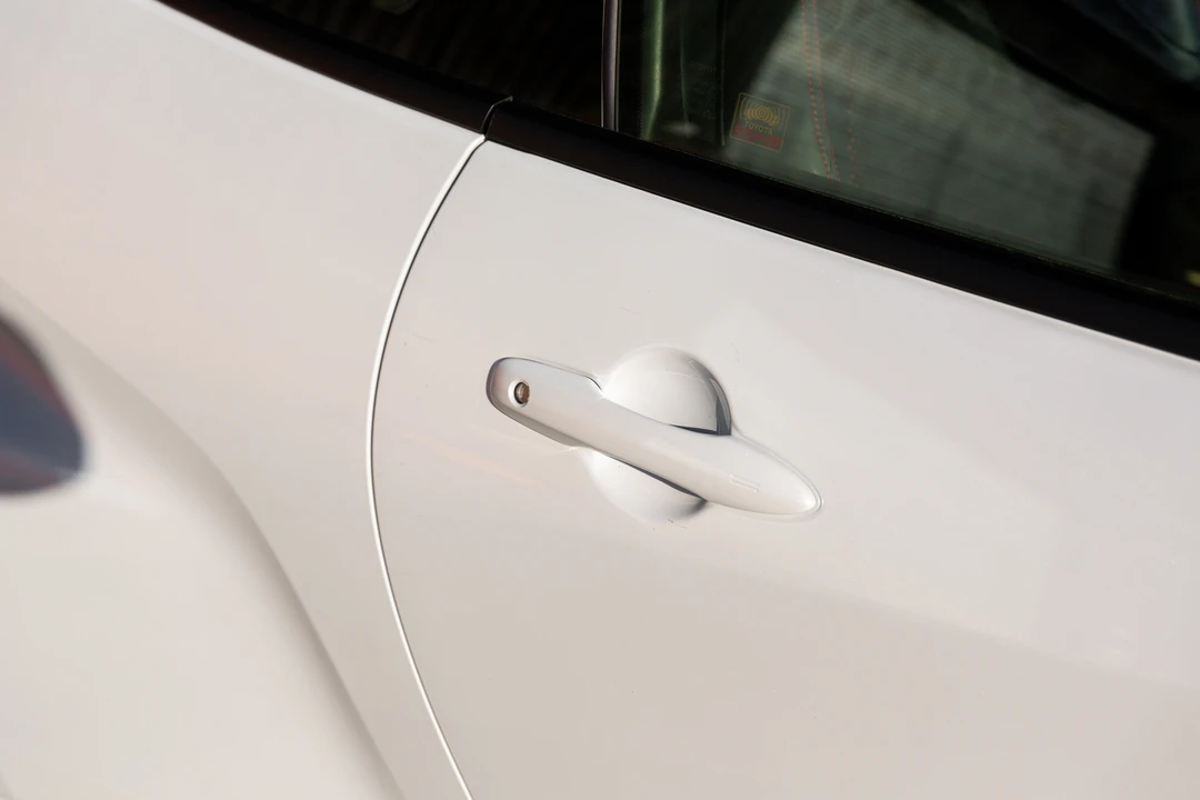 2021 Toyota Yaris - Image 28 of 31