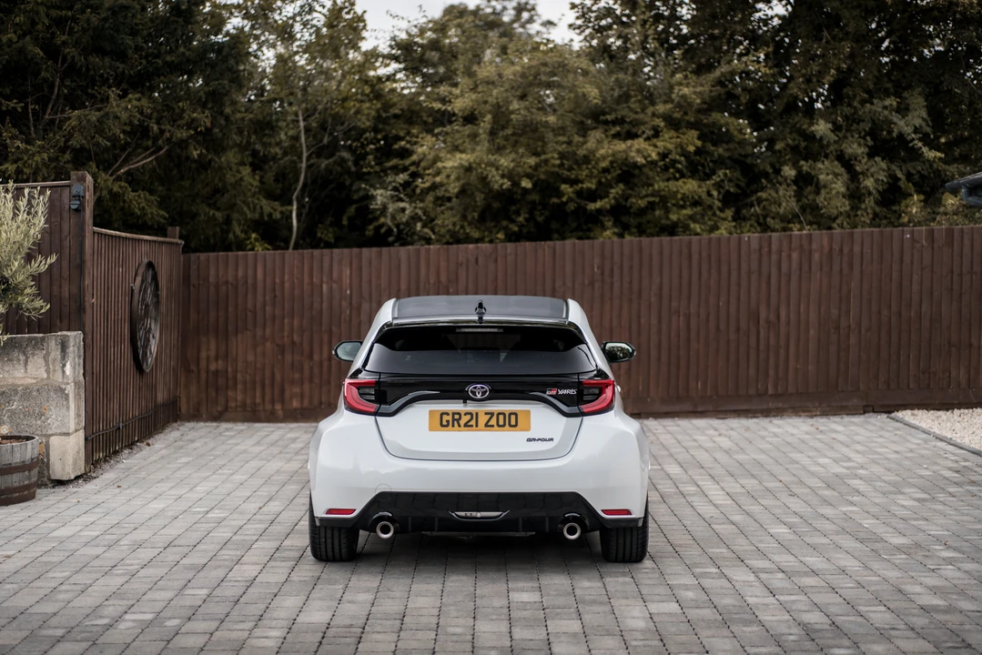 2021 Toyota Yaris - Image 15 of 31