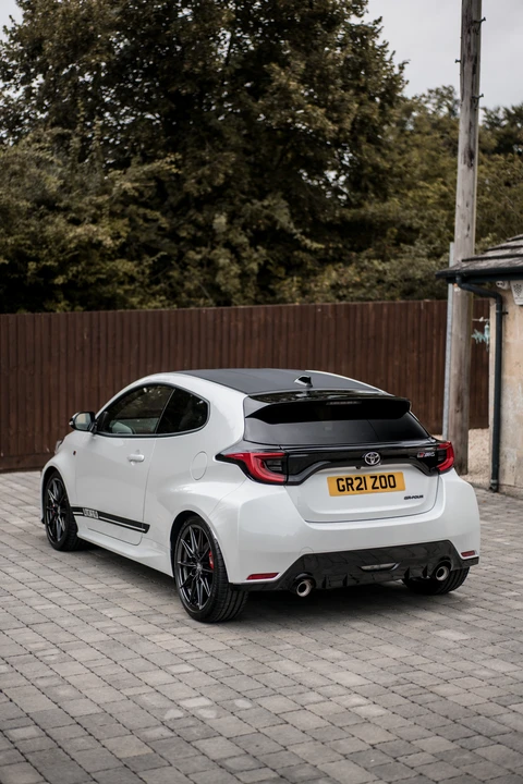 2021 Toyota Yaris - Image 25 of 31