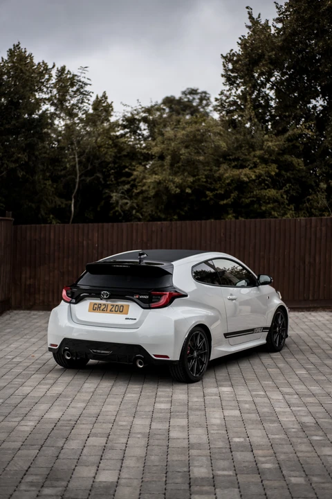 2021 Toyota Yaris - Image 27 of 31