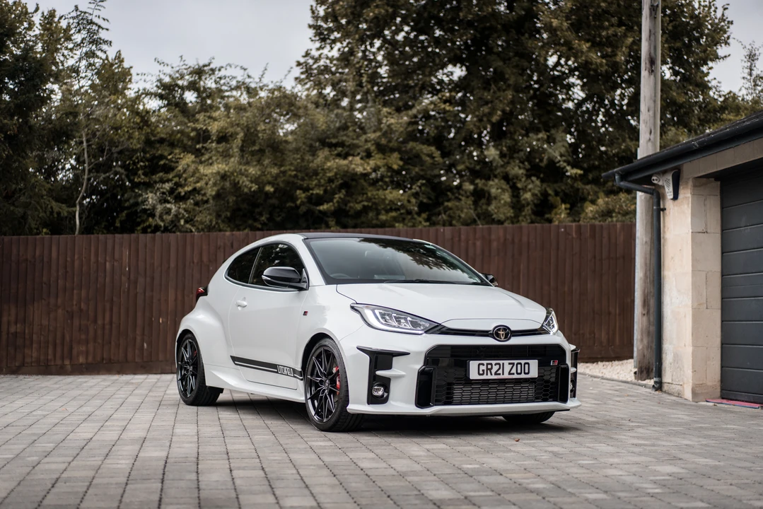 2021 Toyota Yaris - Image 18 of 31