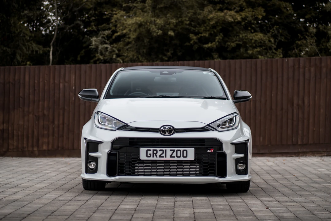 2021 Toyota Yaris - Image 11 of 31