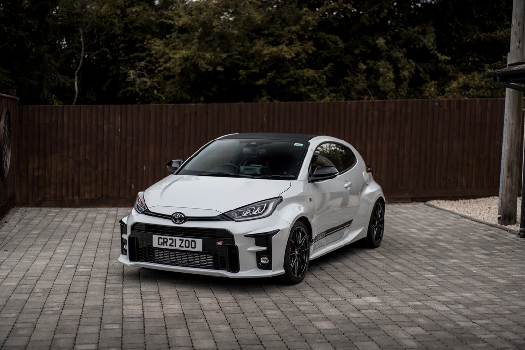 2021 Toyota Yaris - Image 21 of 31