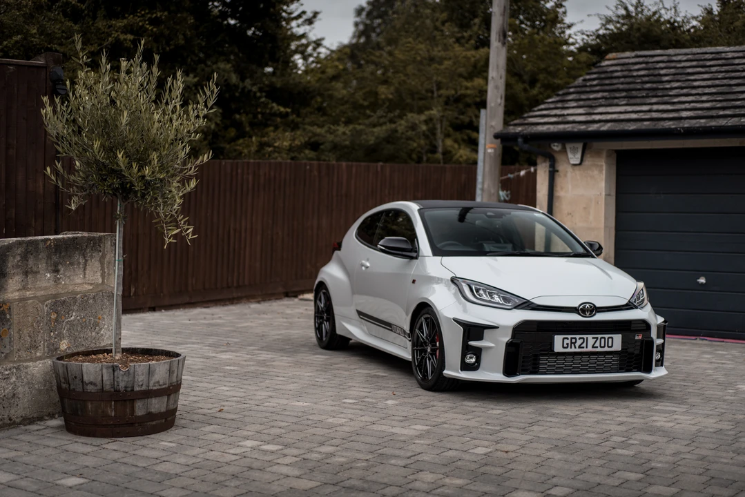 2021 Toyota Yaris - Image 23 of 31