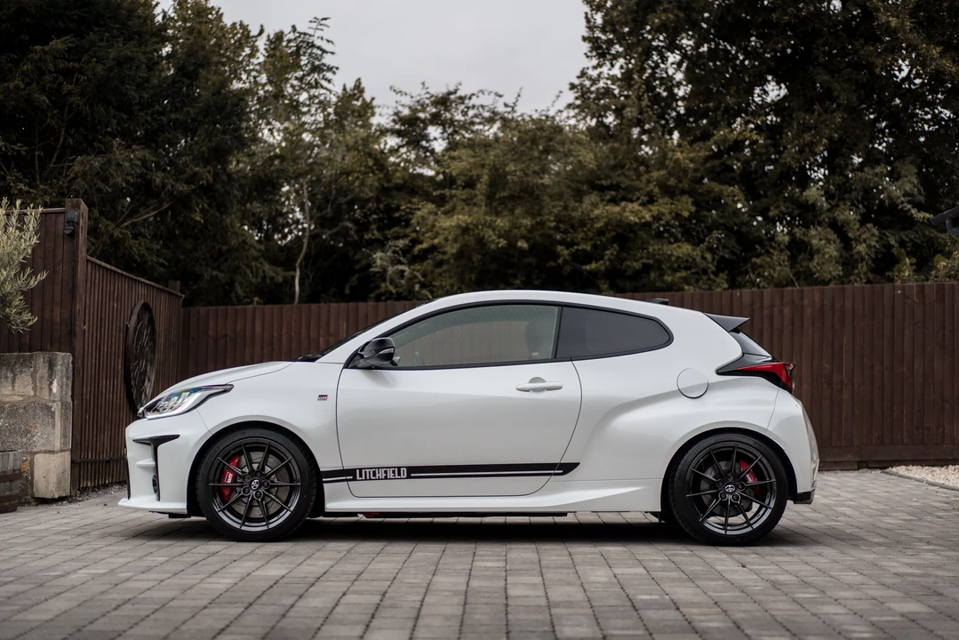 2021 Toyota Yaris - Image 9 of 31
