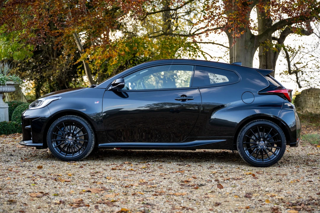 2021 Toyota Yaris - Image 9 of 31