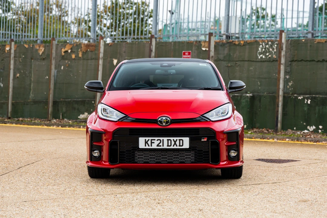 2021 Toyota Yaris - Image 14 of 31