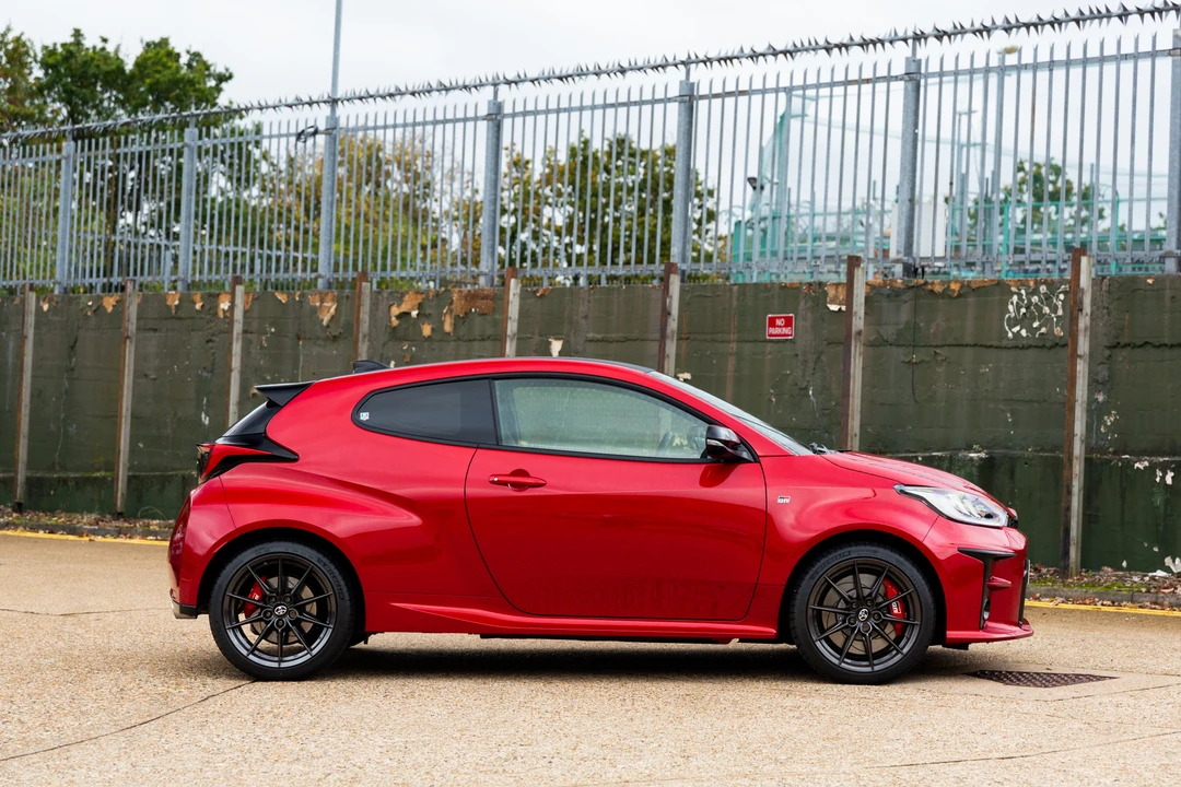 2021 Toyota Yaris - Image 5 of 31