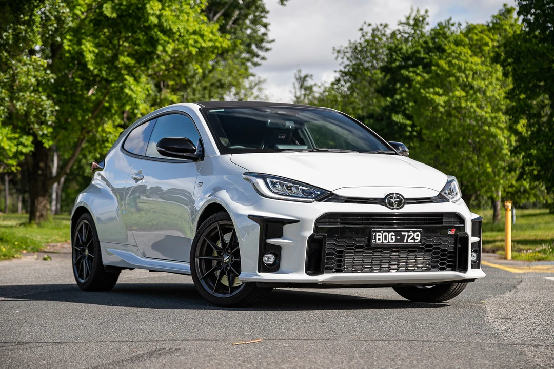 2021 Toyota Yaris - Image 12 of 31