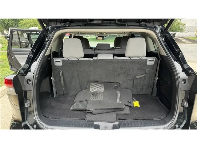 2021 Toyota Highlander - Image 21 of 21