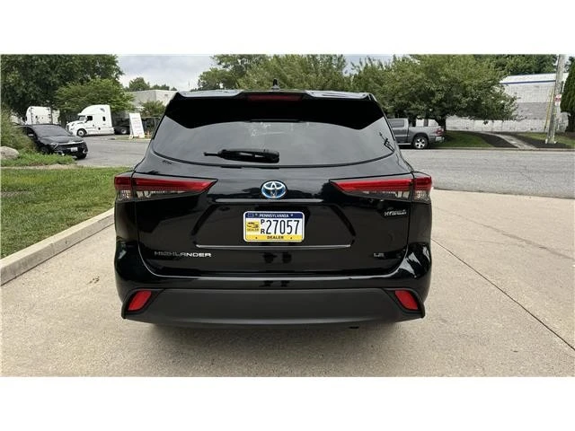 2021 Toyota Highlander - Image 5 of 21