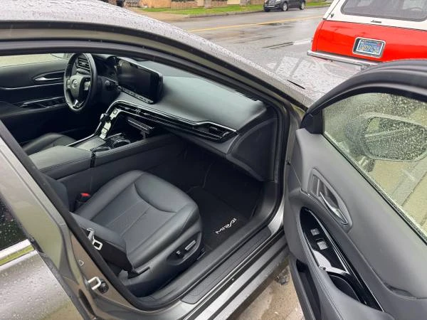 2021 Toyota Mirai - Image 8 of 14