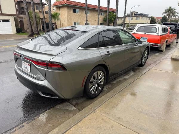 2021 Toyota Mirai - Image 4 of 14