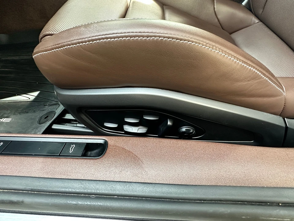 2021 Porsche 992 Targa 4 & 4S - Image 24 of 29