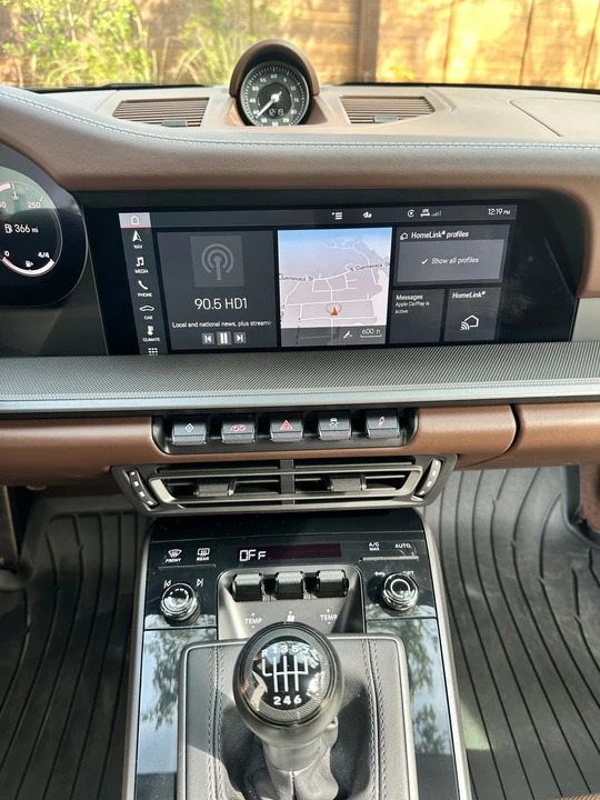 2021 Porsche 992 Targa 4 & 4S - Image 19 of 29