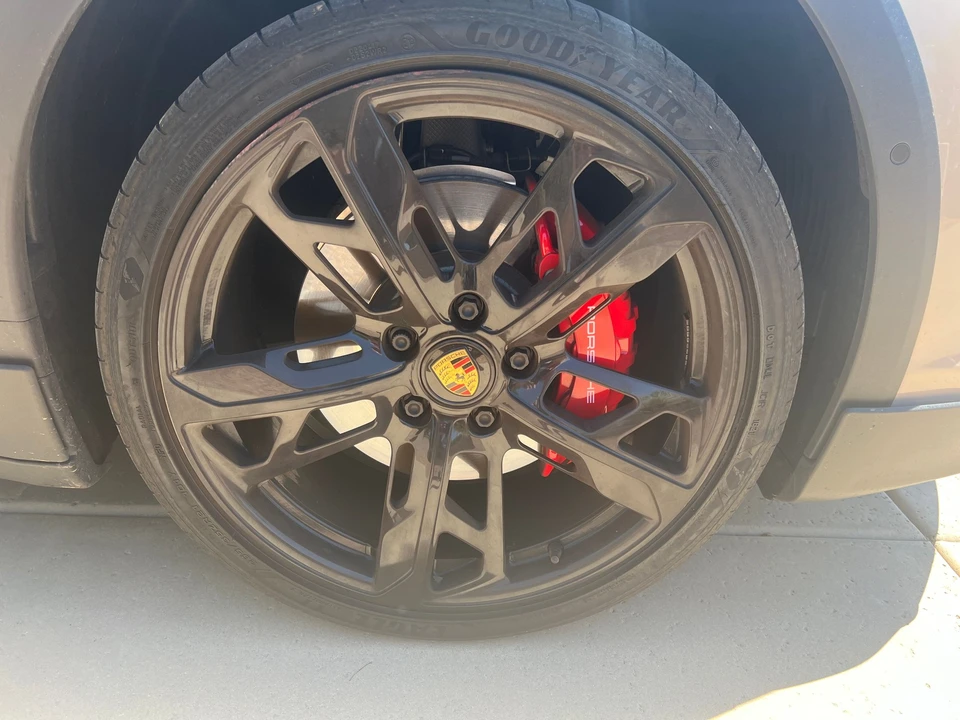 2021 Porsche Taycan 4S - Image 5 of 12