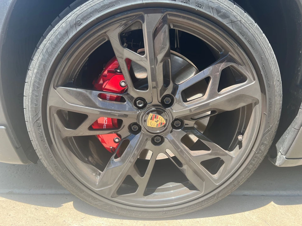 2021 Porsche Taycan 4S - Image 6 of 12