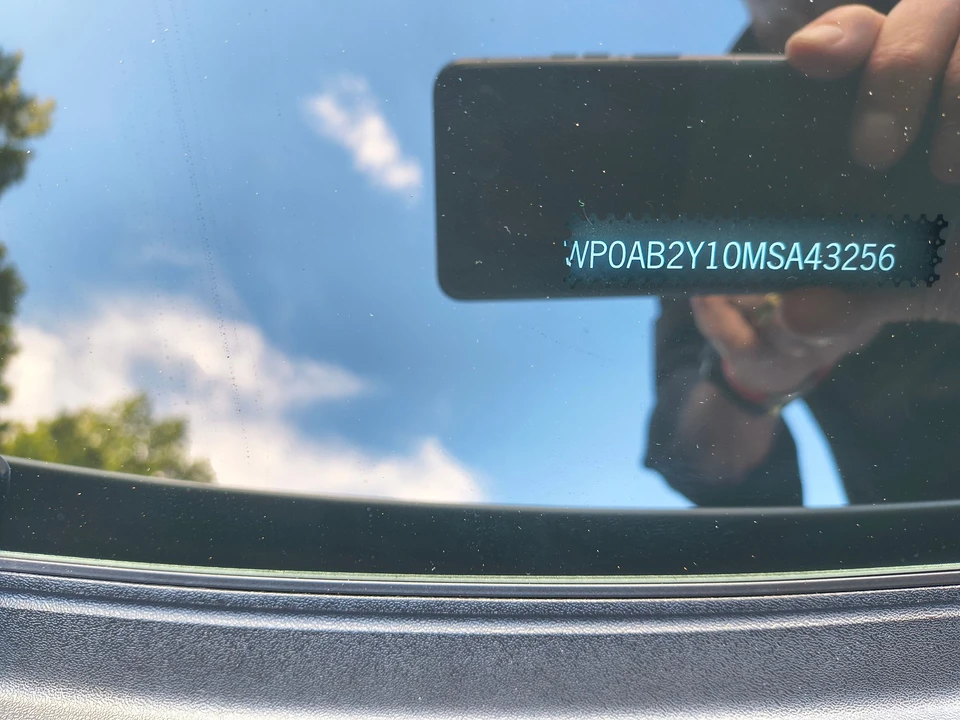 2021 Porsche Taycan 4S - Image 4 of 12