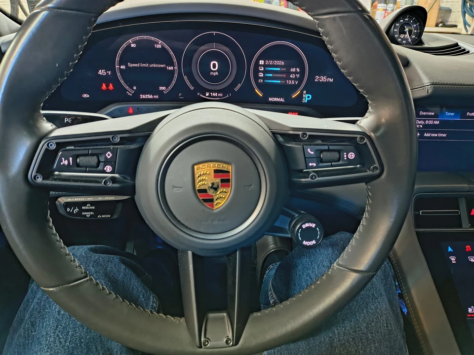 2021 Porsche Taycan 4S - Image 8 of 12