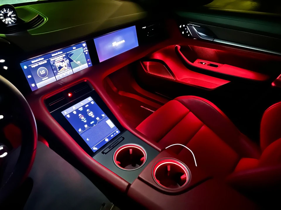 2021 Porsche Taycan Turbo S - Image 5 of 18