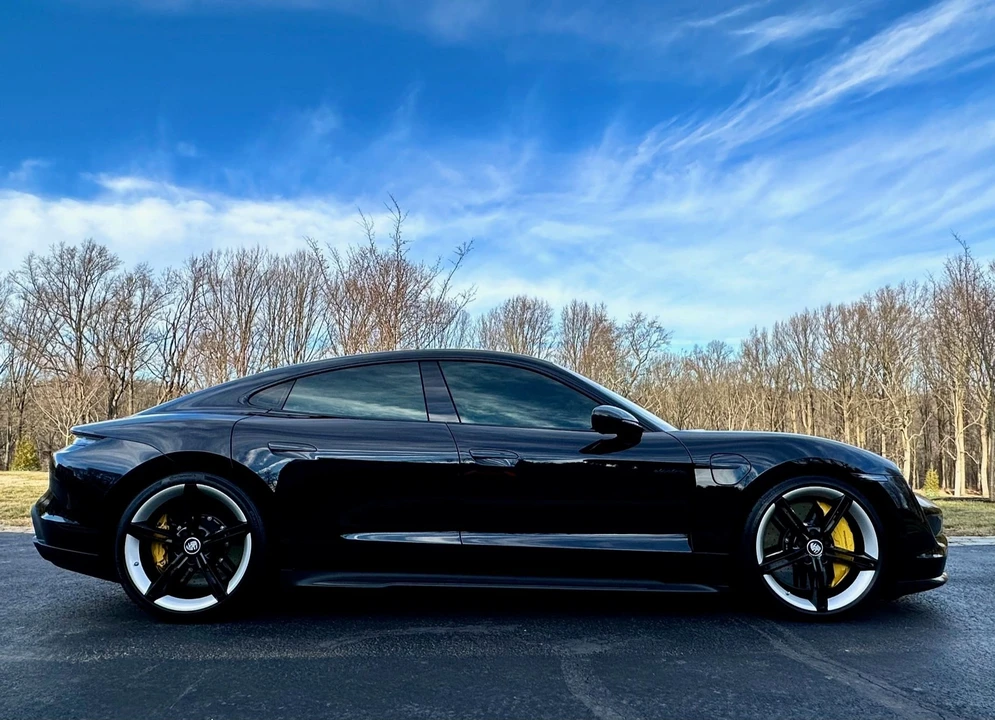 2021 Porsche Taycan Turbo S - Image 11 of 18