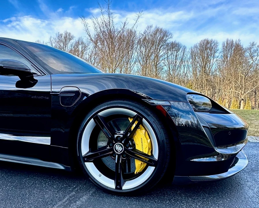 2021 Porsche Taycan Turbo S - Image 13 of 18