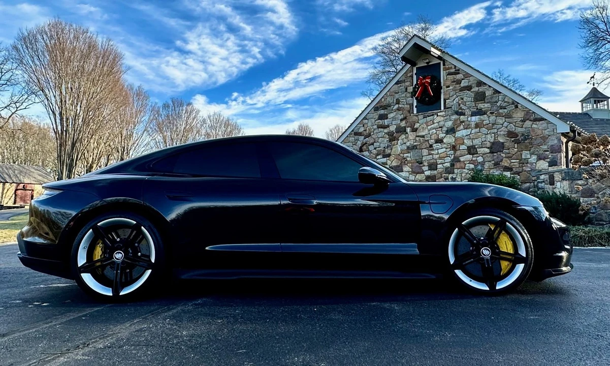 2021 Porsche Taycan Turbo S - Image 18 of 18