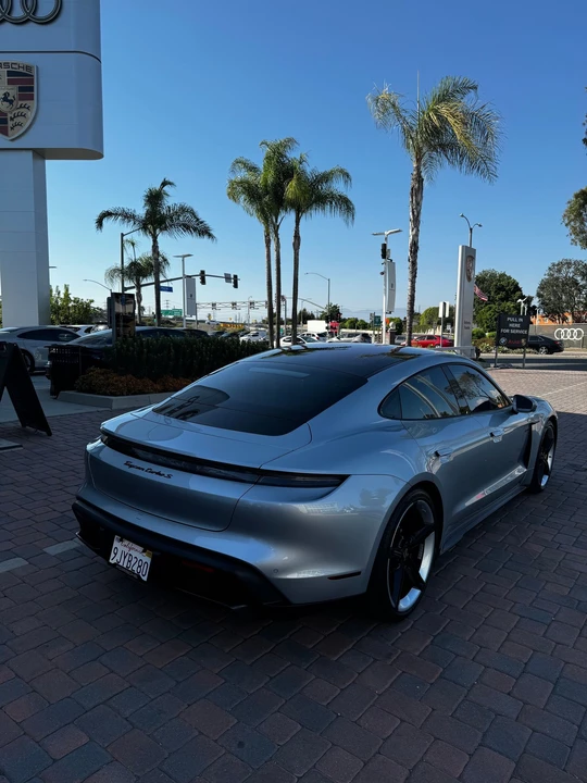2021 Porsche Taycan Turbo S - Image 6 of 7