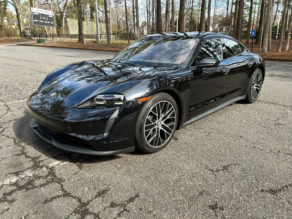 2021 Porsche Taycan - Image 4 of 31