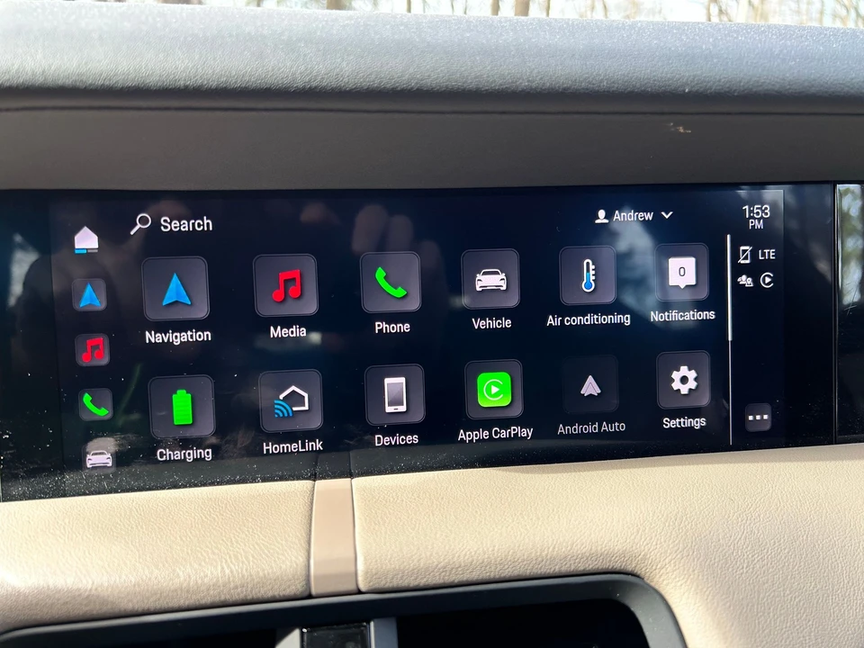 2021 Porsche Taycan - Image 23 of 31
