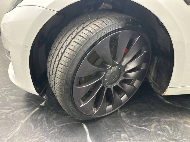 2021 Tesla Model 3 - Image 2 of 16