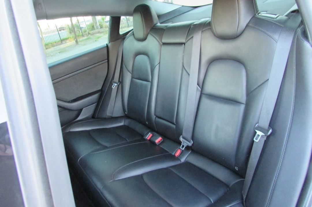 2021 Tesla Model 3 - Image 20 of 21