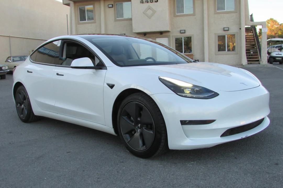 2021 Tesla Model 3 - Image 9 of 21